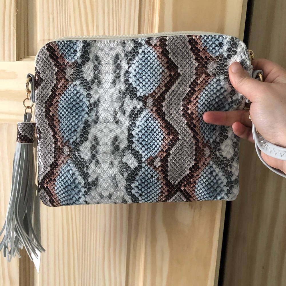 Brand new! Snake Print Crossbody/Wristlet